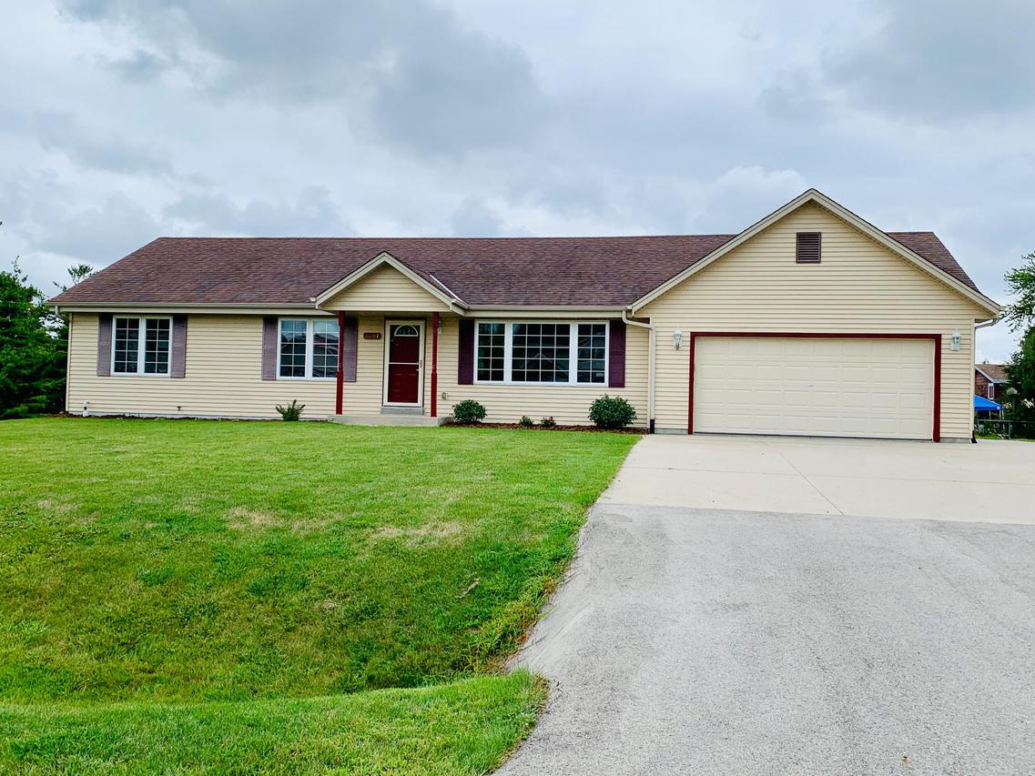 5801 Eagle Point, Caledonia, WI 53406