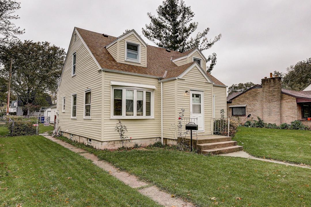 3519 N 61st St, Milwaukee, WI 53216