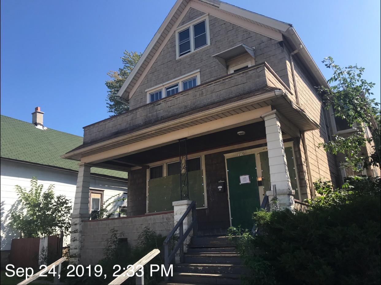 2215 W Greenfield Ave #2217, Milwaukee, WI 53204