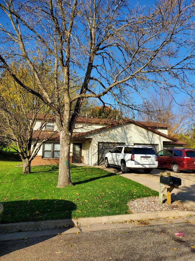 324-326 Sherri Dr., Sparta, WI 54656