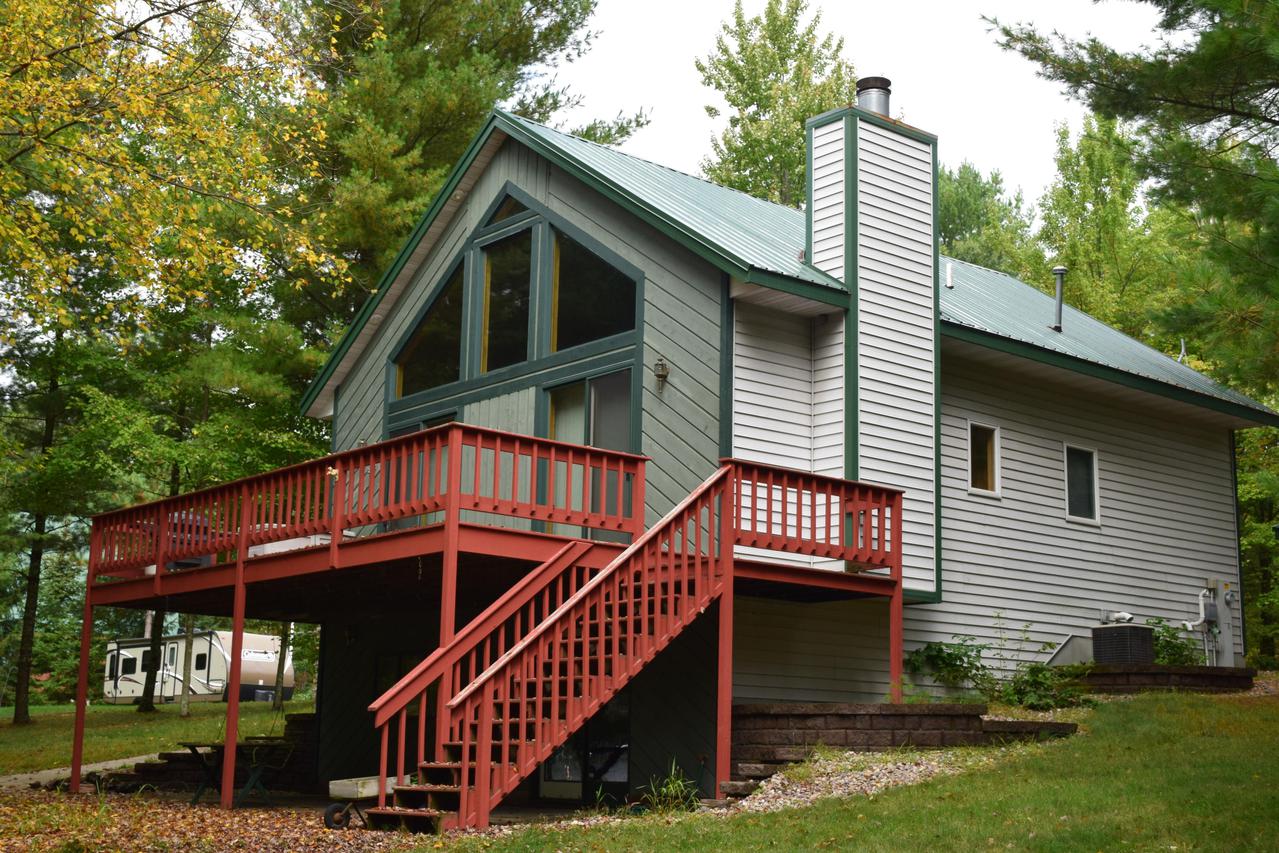 1786 N Hawks Nest Rd., Keshena, WI 54135