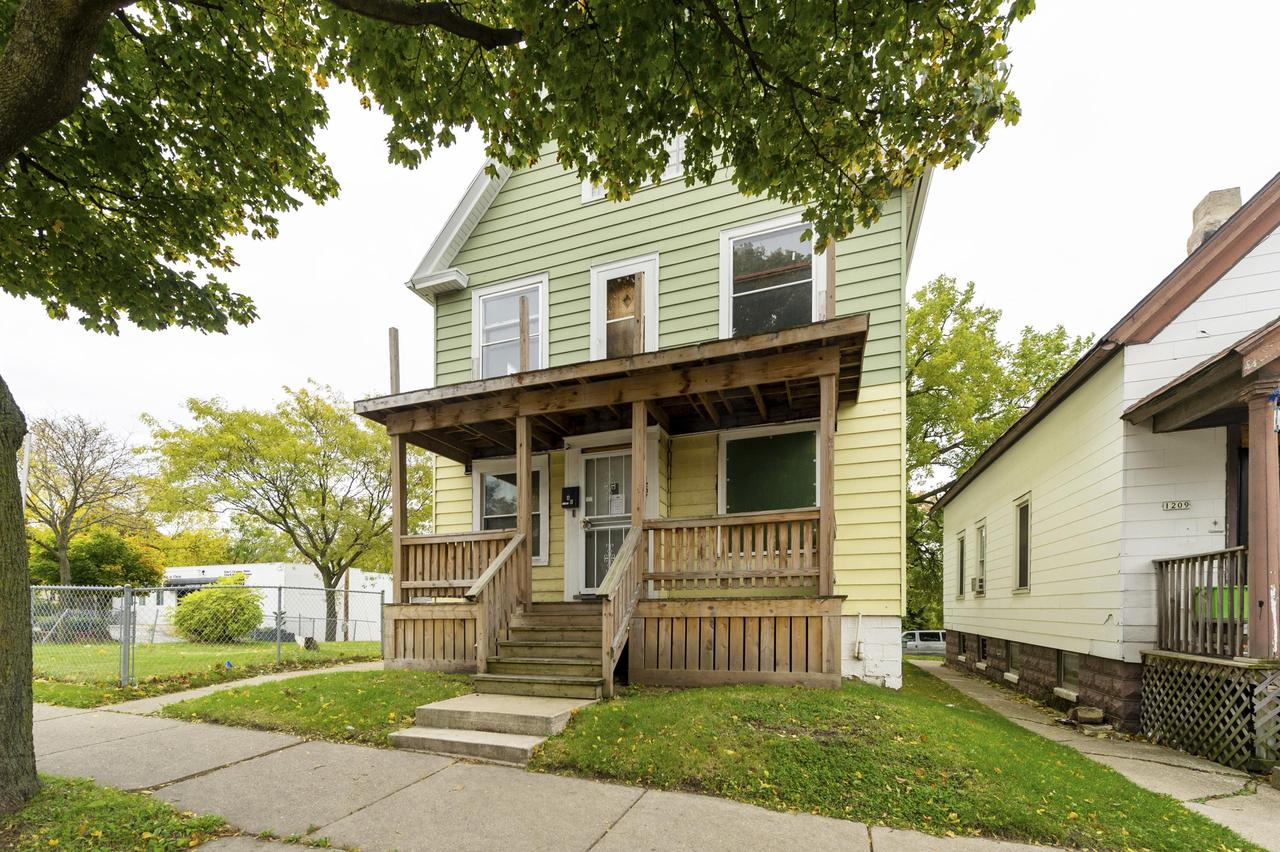 1207 W Keefe Ave. #1207A, Milwaukee, WI 53206