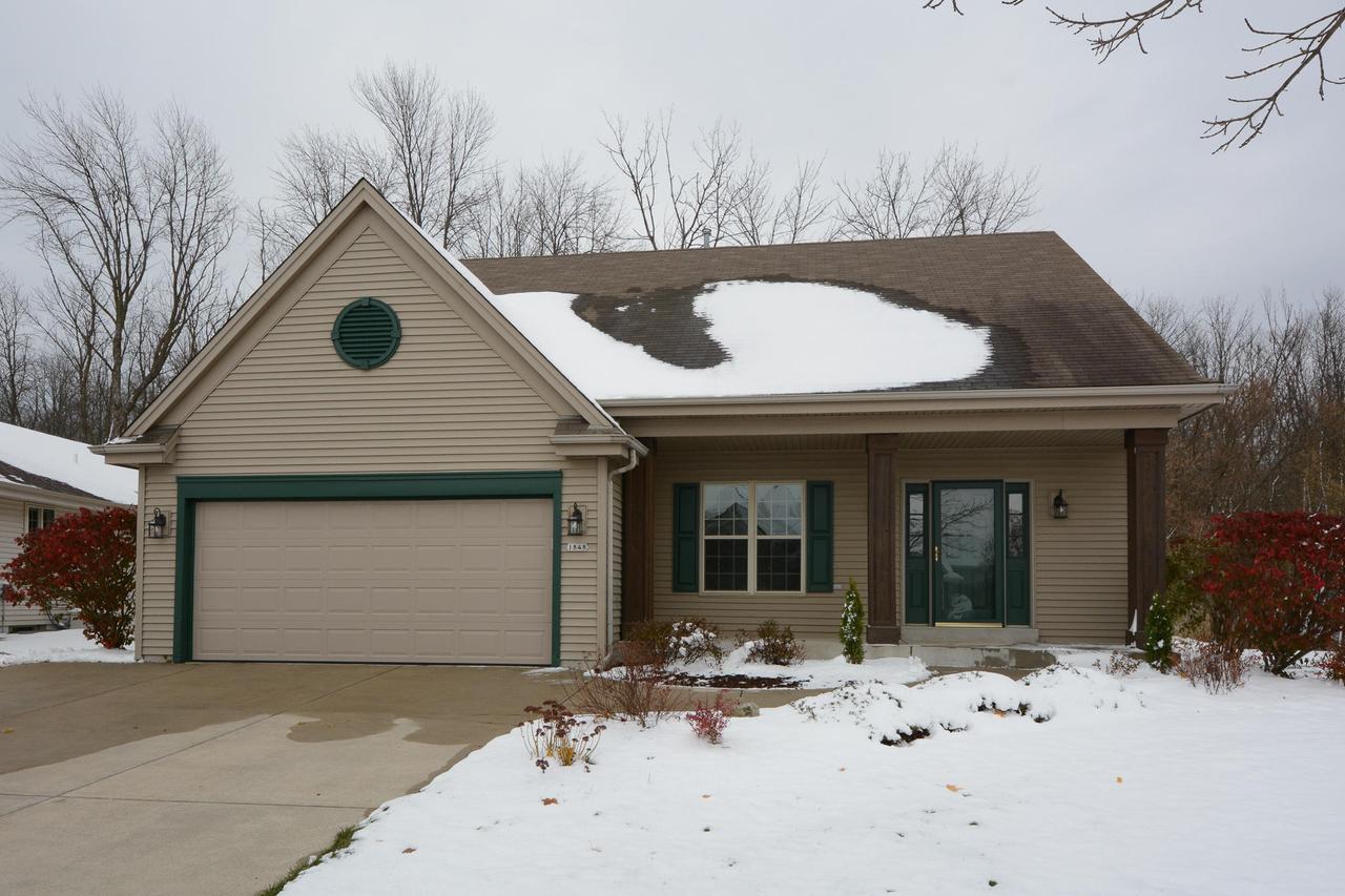1848 Terrace Dr, Port Washington, WI 53074