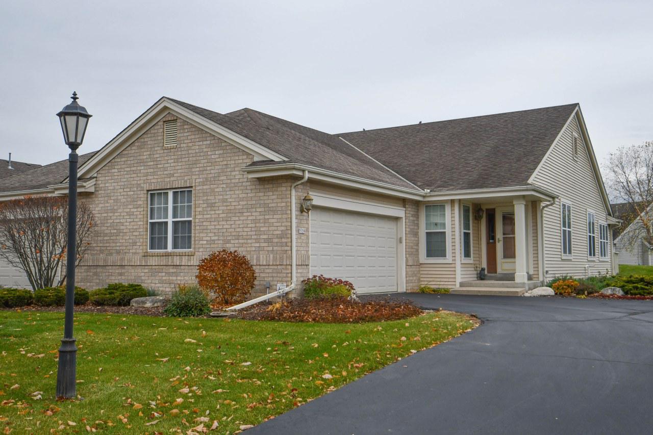 3529 Rapids Tr., Waukesha, WI 53189