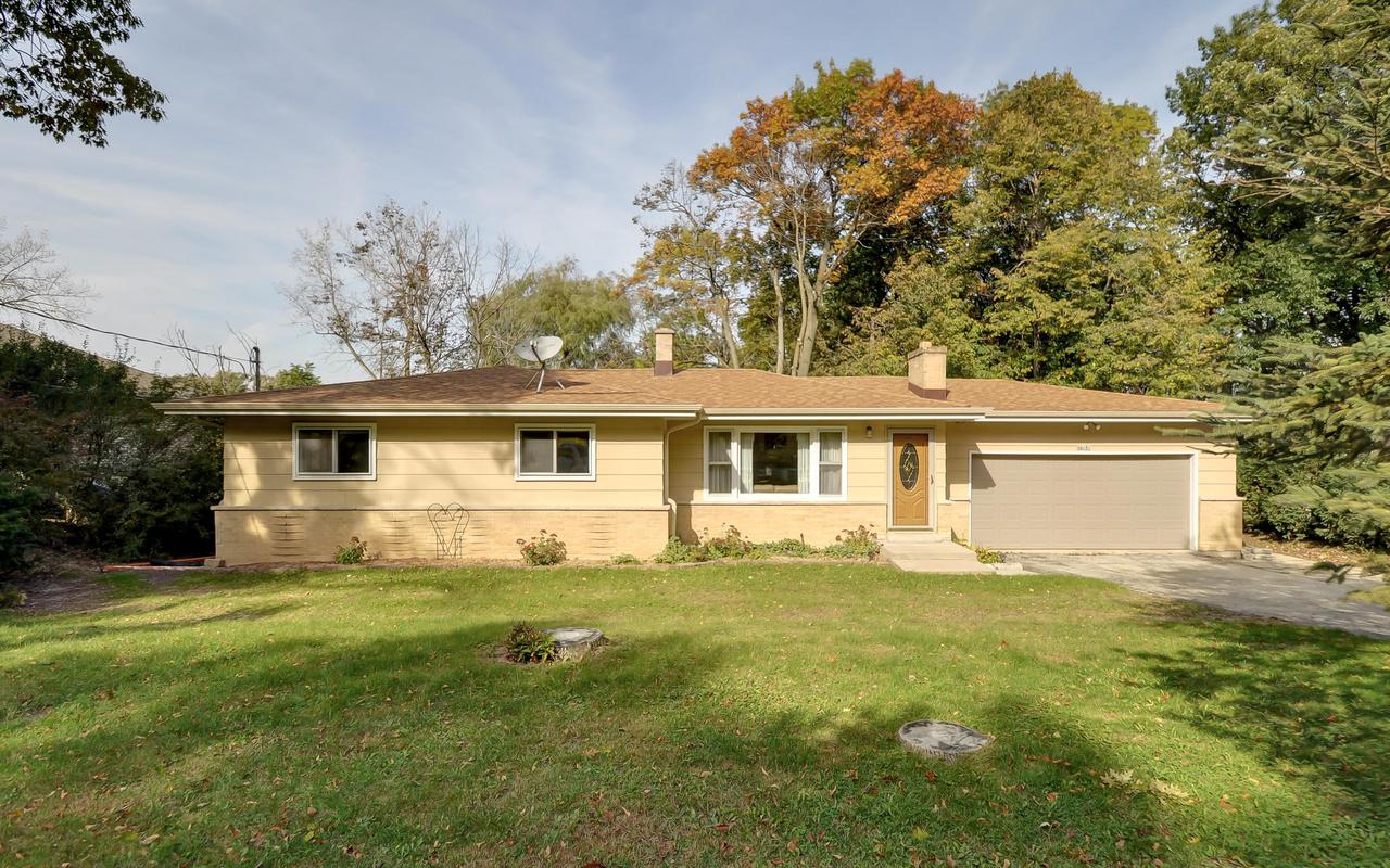 14010 Evans Ln., Yorkville, WI 53177