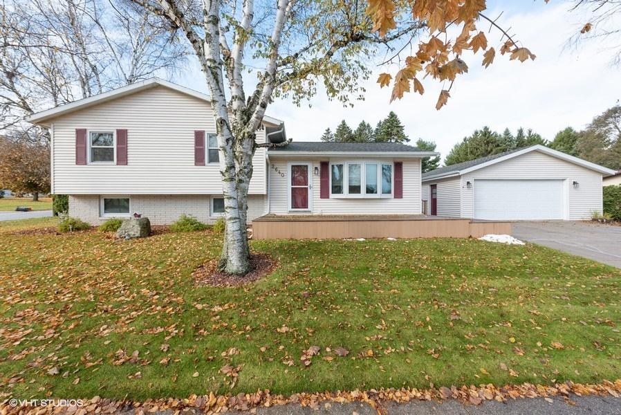 2640 S 14th St., Manitowoc, WI 54220
