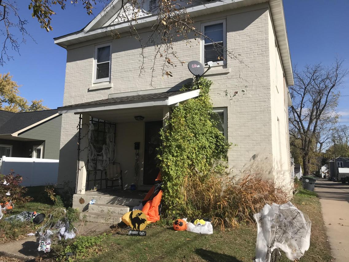 1235- 1237 14th St., La Crosse, WI 54601