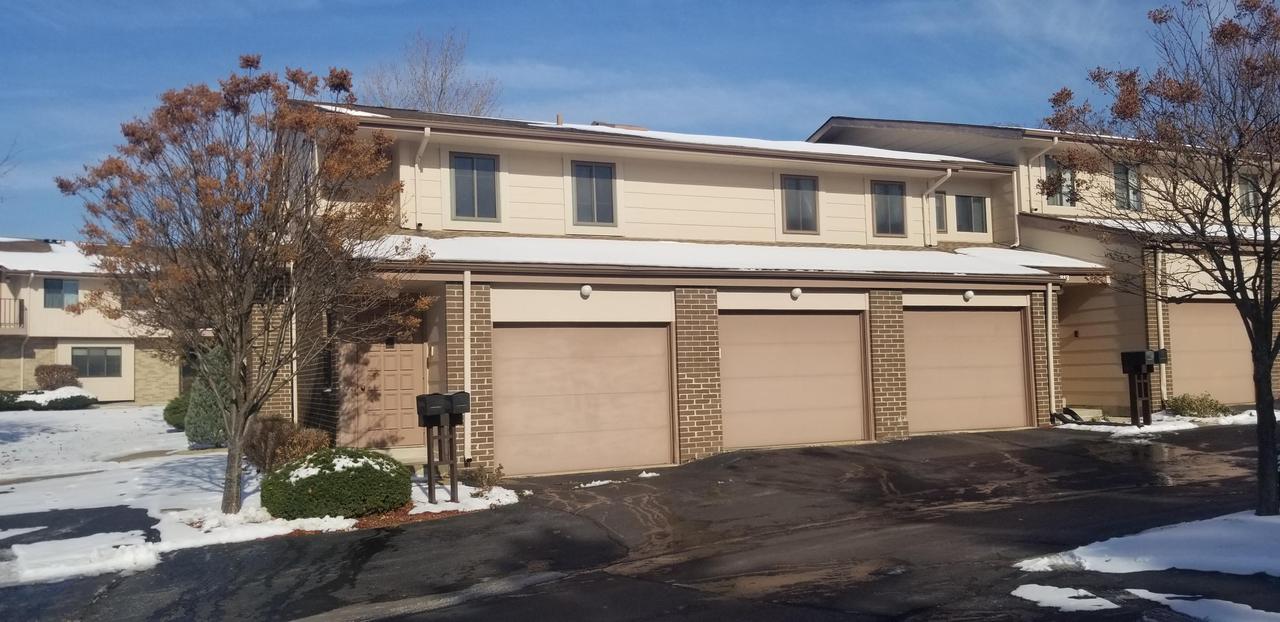 313 Cheviot Chase - #1, Waukesha, WI 53186