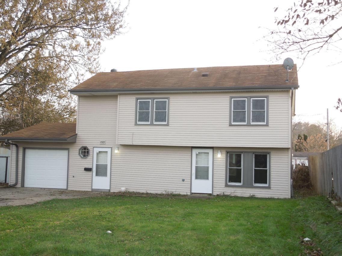 4509 Twentyfirst St., Racine, WI 53405