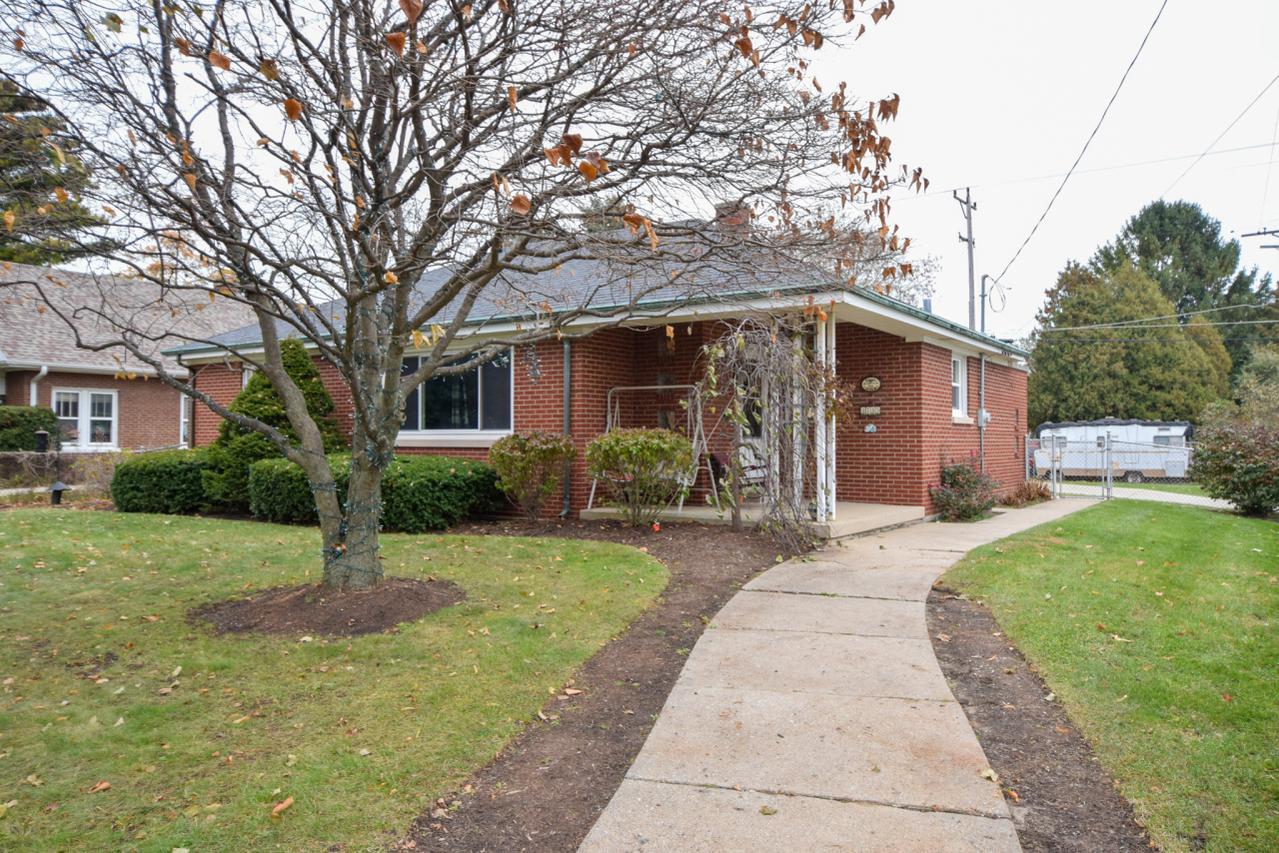 3735 14th Ave., Kenosha, WI 53140