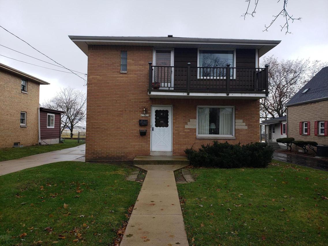 437 E Armour Ave. #439, Milwaukee, WI 53207