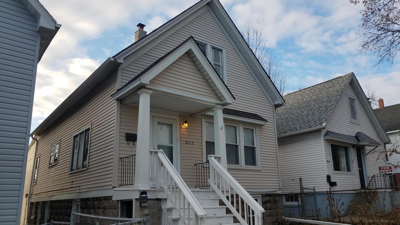 2623 S 7th St #A, Lower, Milwaukee, WI 53215