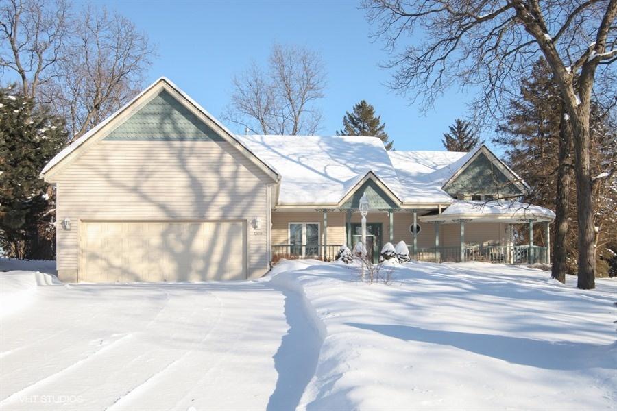 1309 Hickory Dr., Waukesha, WI 53186