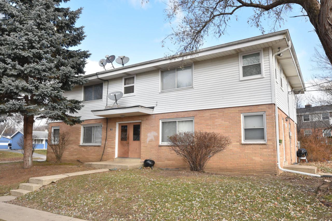 365 Dodie Dr., Waukesha, WI 53189