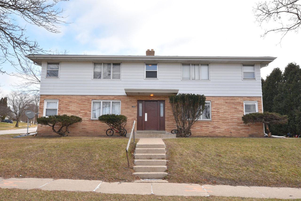 1705 S West Ave., Waukesha, WI 53189