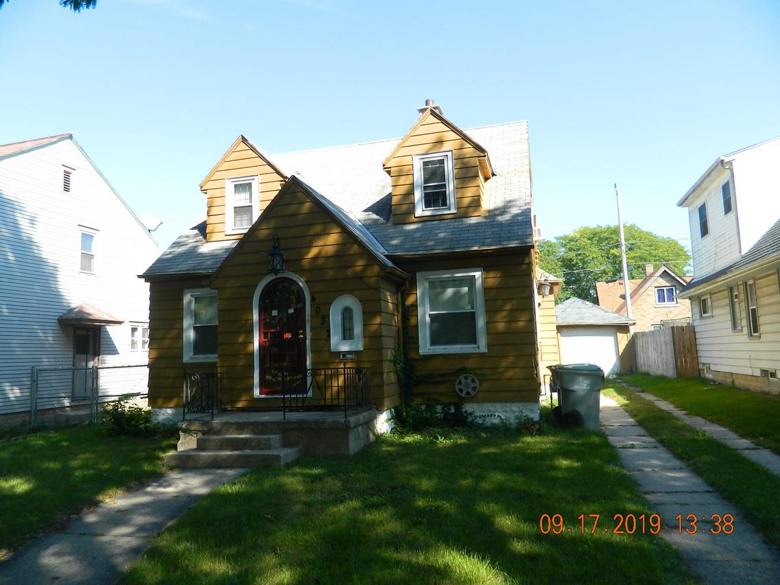 4032 N 41st St, Milwaukee, WI 53216