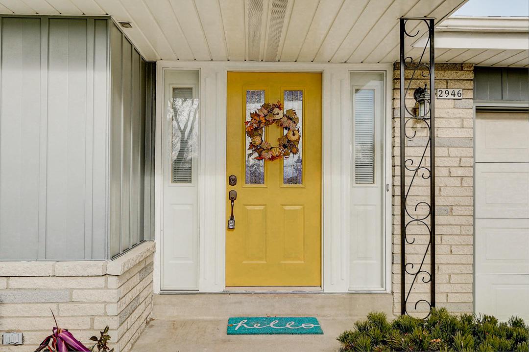 2946 W Wanda Ave., Milwaukee, WI 53221