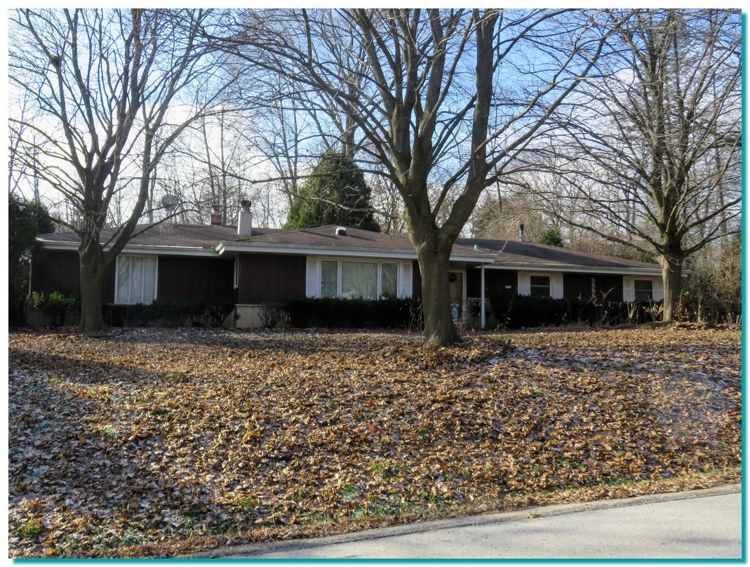 5555 S Overlook Dr, New Berlin, WI 53146