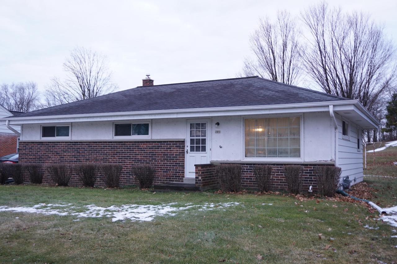 201 W Linden St., Saukville, WI 53080