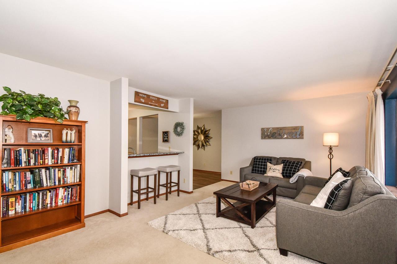 1617 Dover Dr. #2, Waukesha, WI 53186