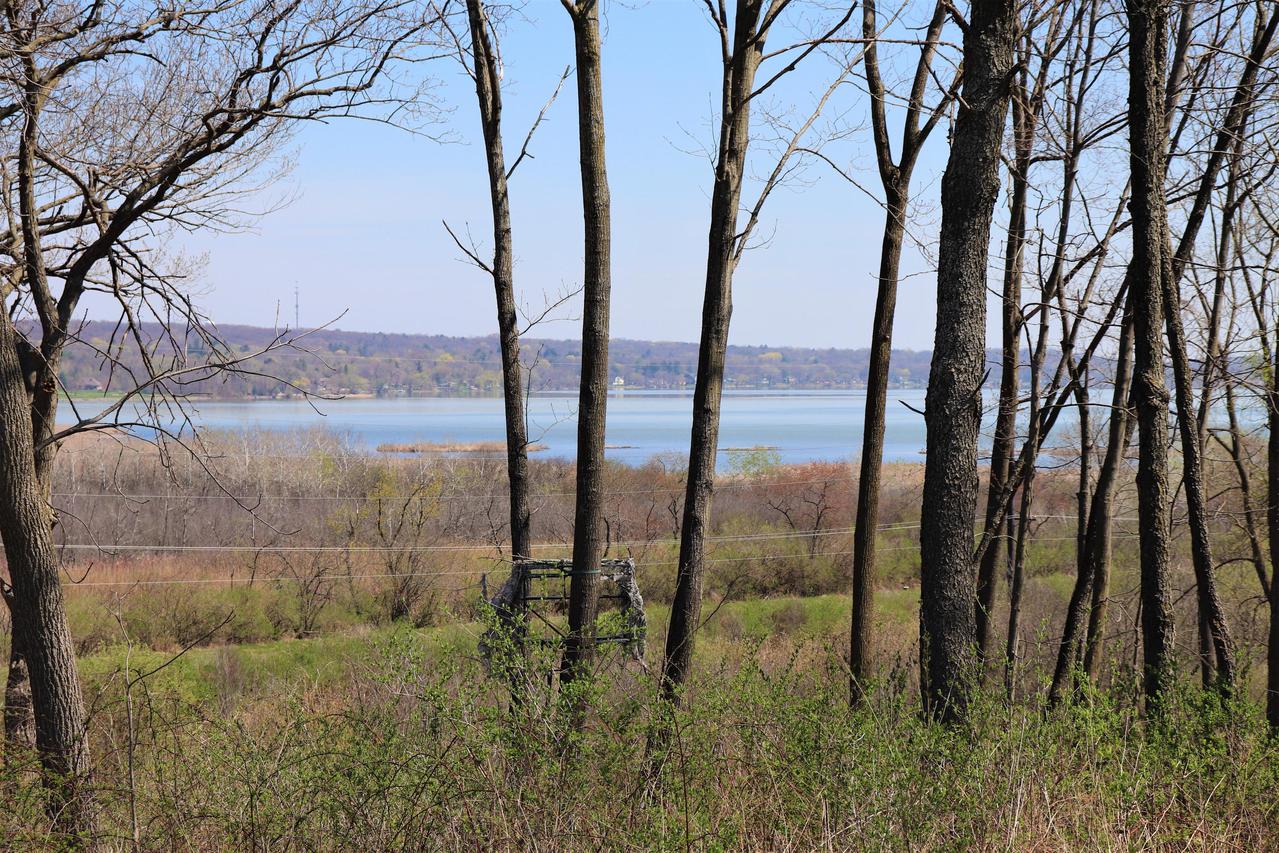 Lt6 Lakeview Glen, Geneva, WI 53147