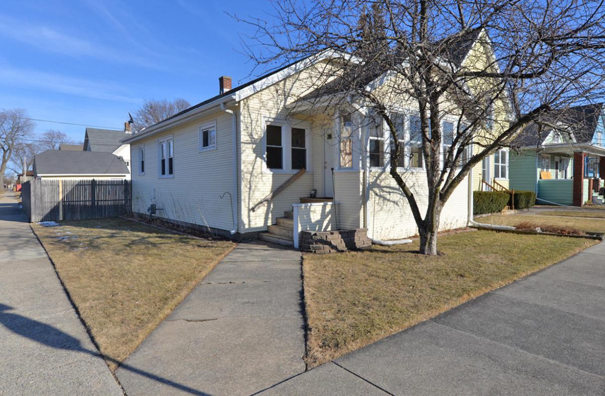 1701 Flett Ave., Racine, WI 53405