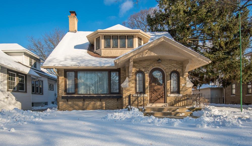 2144 N 65th St., Wauwatosa, WI 53213