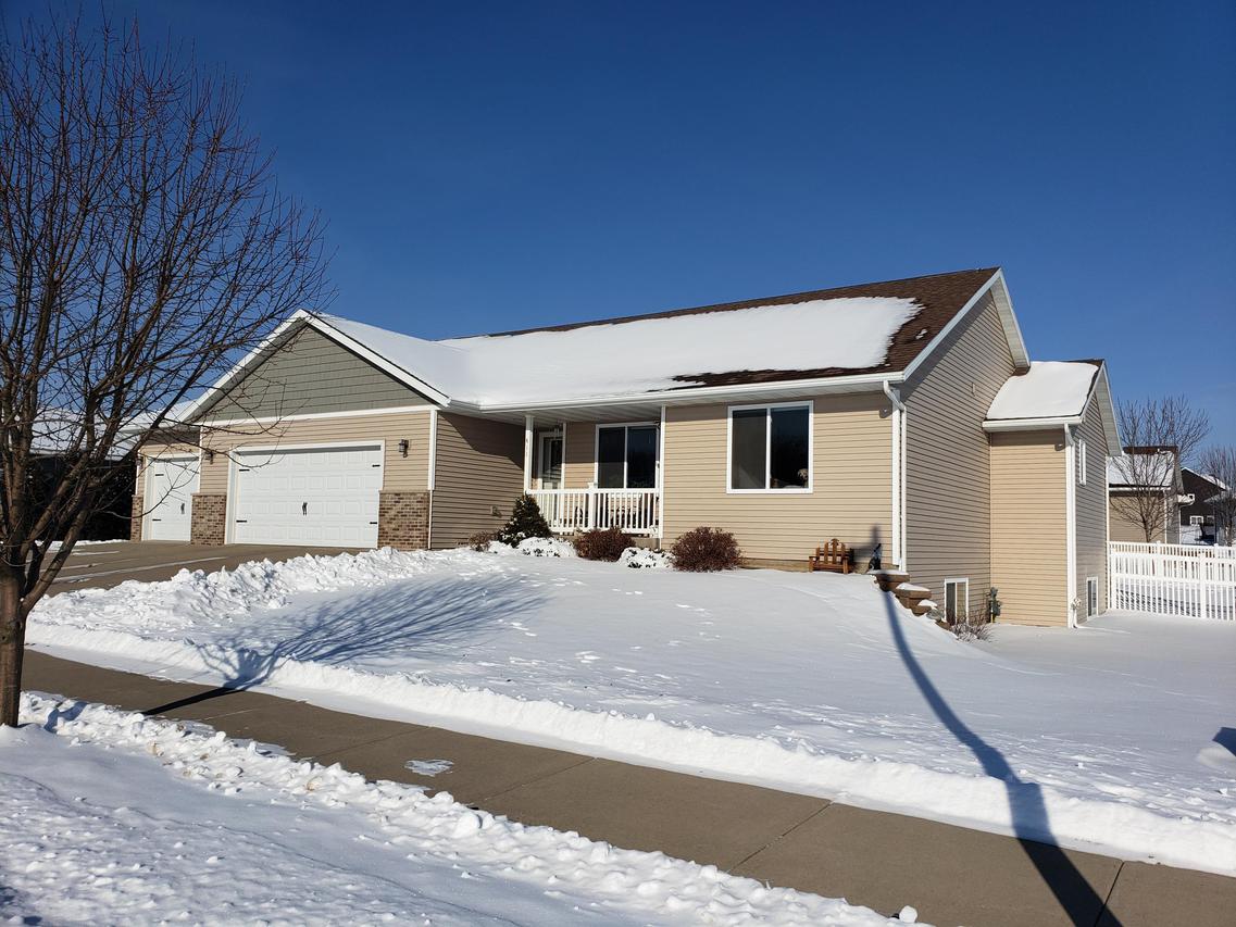 411 Mchugh St., Holmen, WI 54636