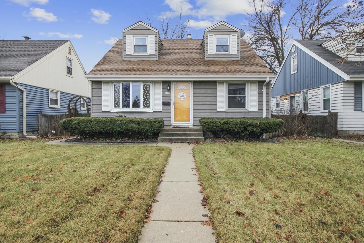 9707 W Lisbon Ave., Milwaukee, WI 53222