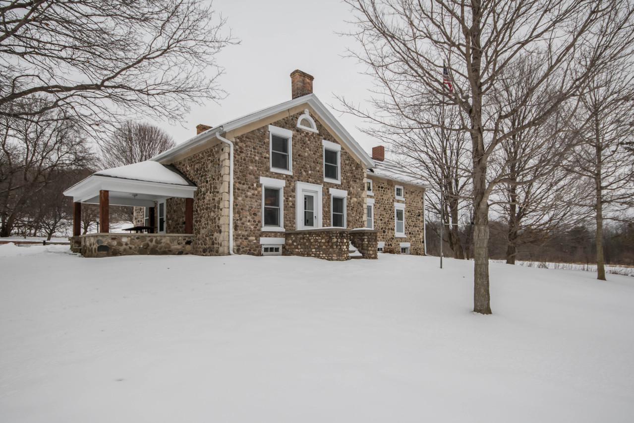 S86W24360 Edgewood Ave., Vernon, WI 53103