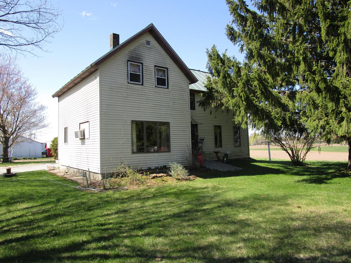 W3301 Highway 156, Lessor, WI 54162