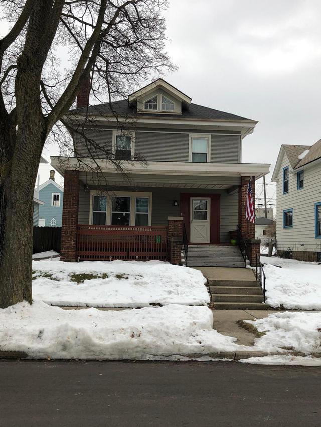 1438 Carlisle, Racine, WI 53404