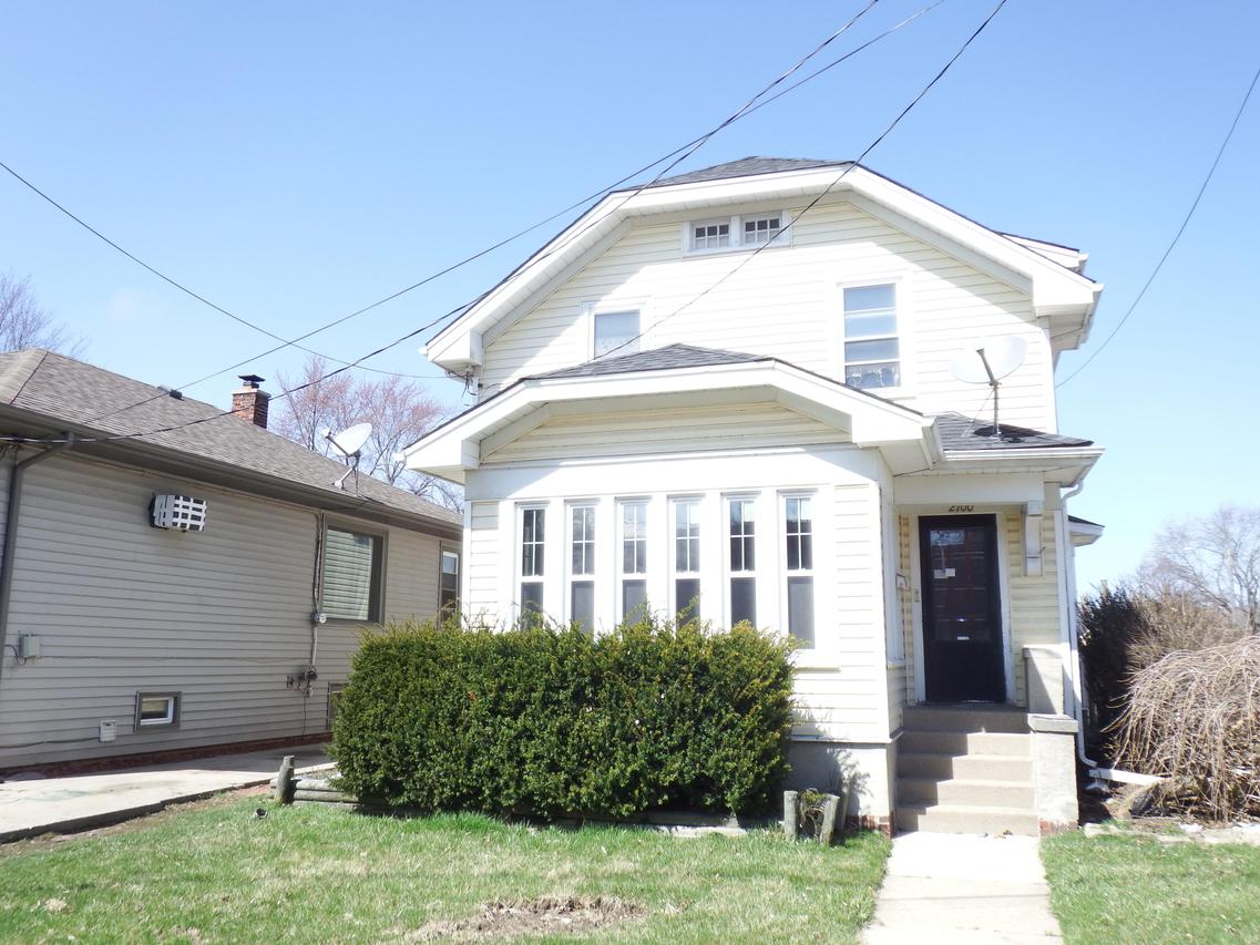 2100 Prospect St., Racine, WI 53404