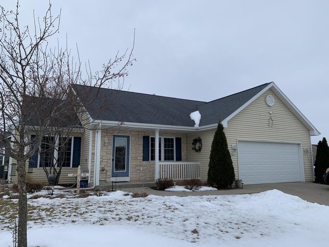 275 E Lakeview Dr., Whitewater, WI 53190