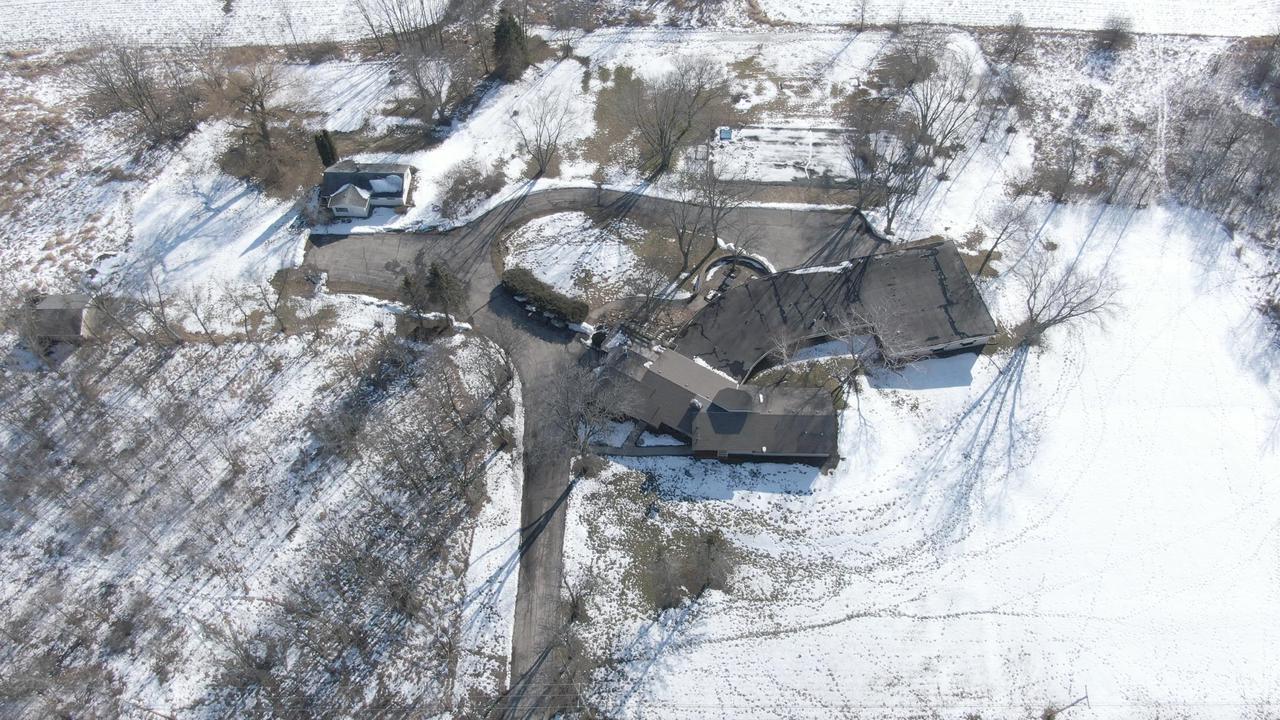 4525 W Oakwood Rd., Franklin, WI 53132