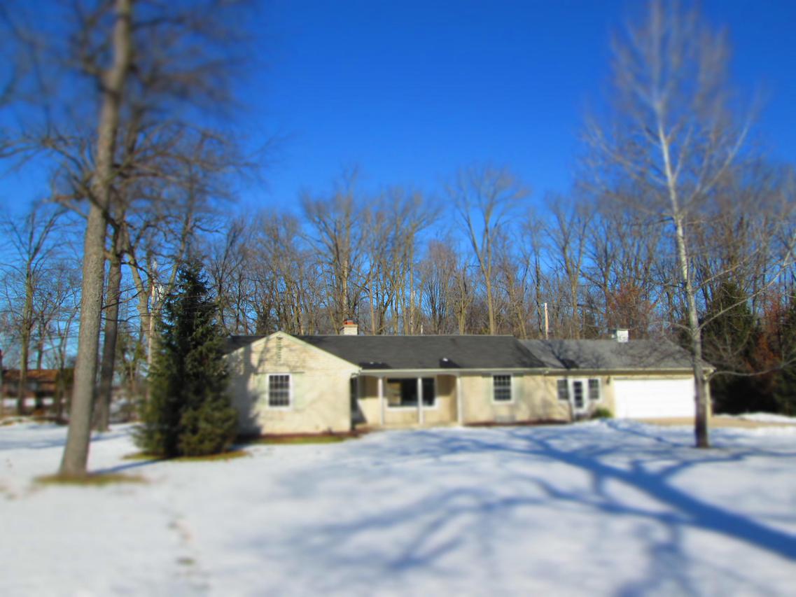 9510 W Forest Park Dr., Hales Corners, WI 53130