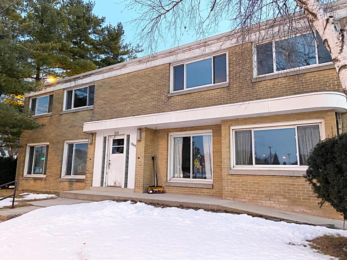 1805 Waldo Blvd., Manitowoc, WI 54220