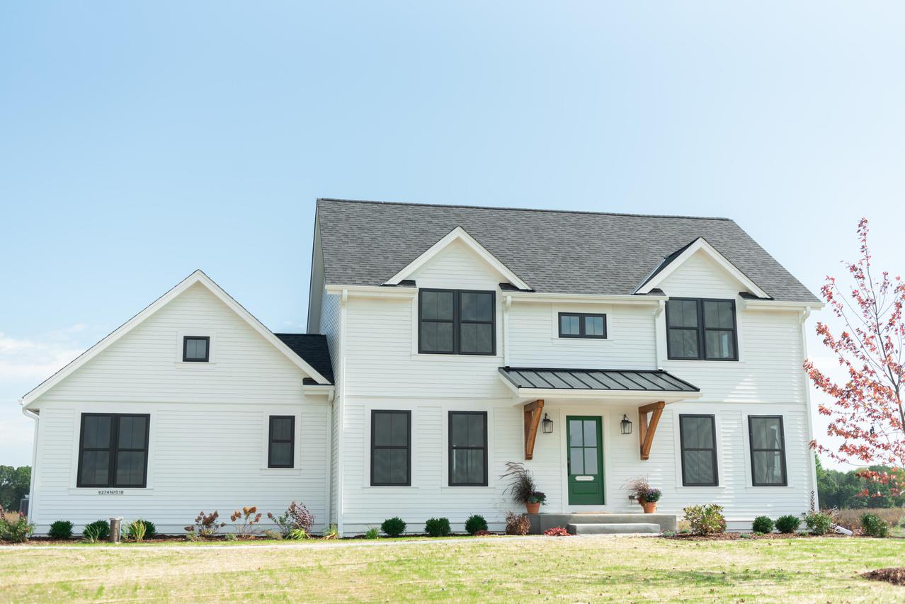 W274N7018 Wrens Way #Lt38, Lisbon, WI 53089