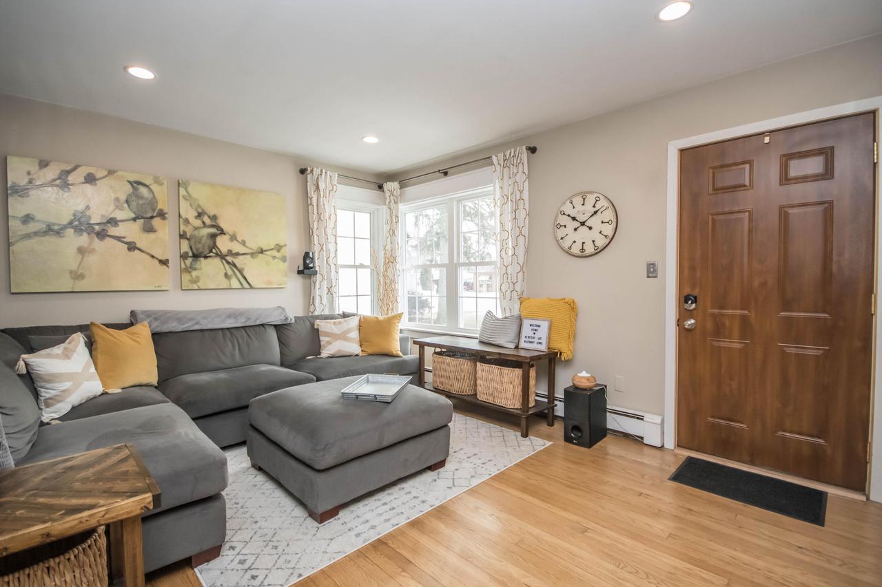 430 Frame Ave., Waukesha, WI 53186