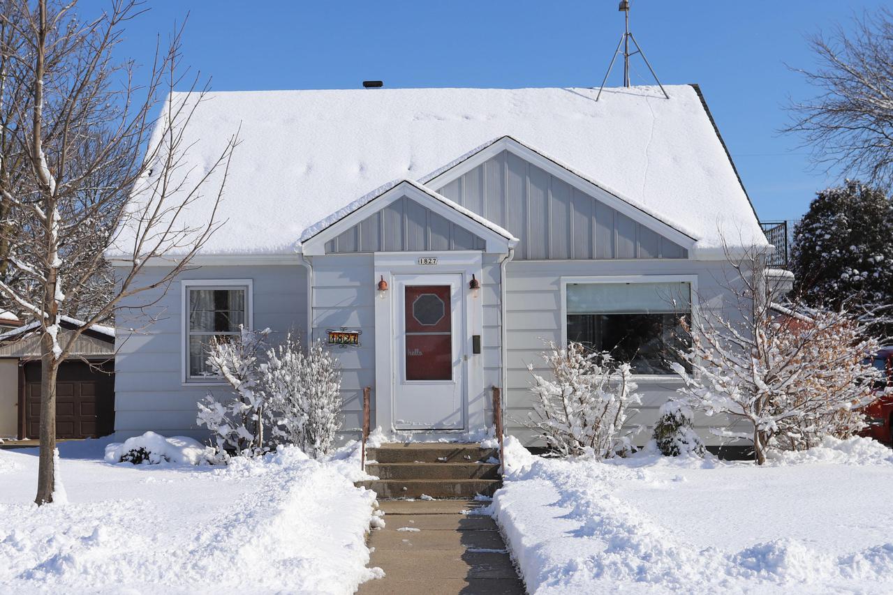 1827 N 23rd St., Sheboygan, WI 53081