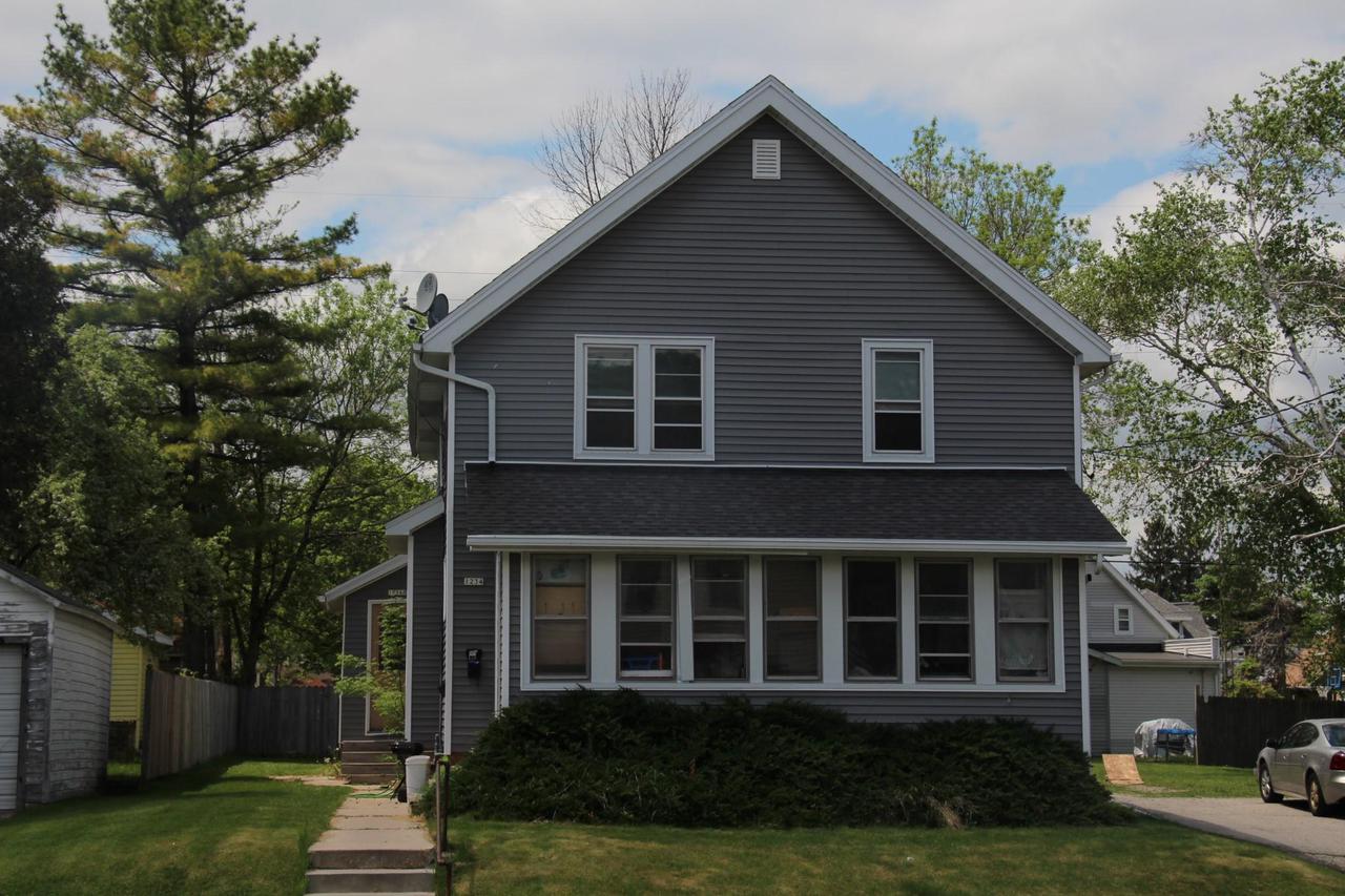 1234 S 18th St., Manitowoc, WI 54220