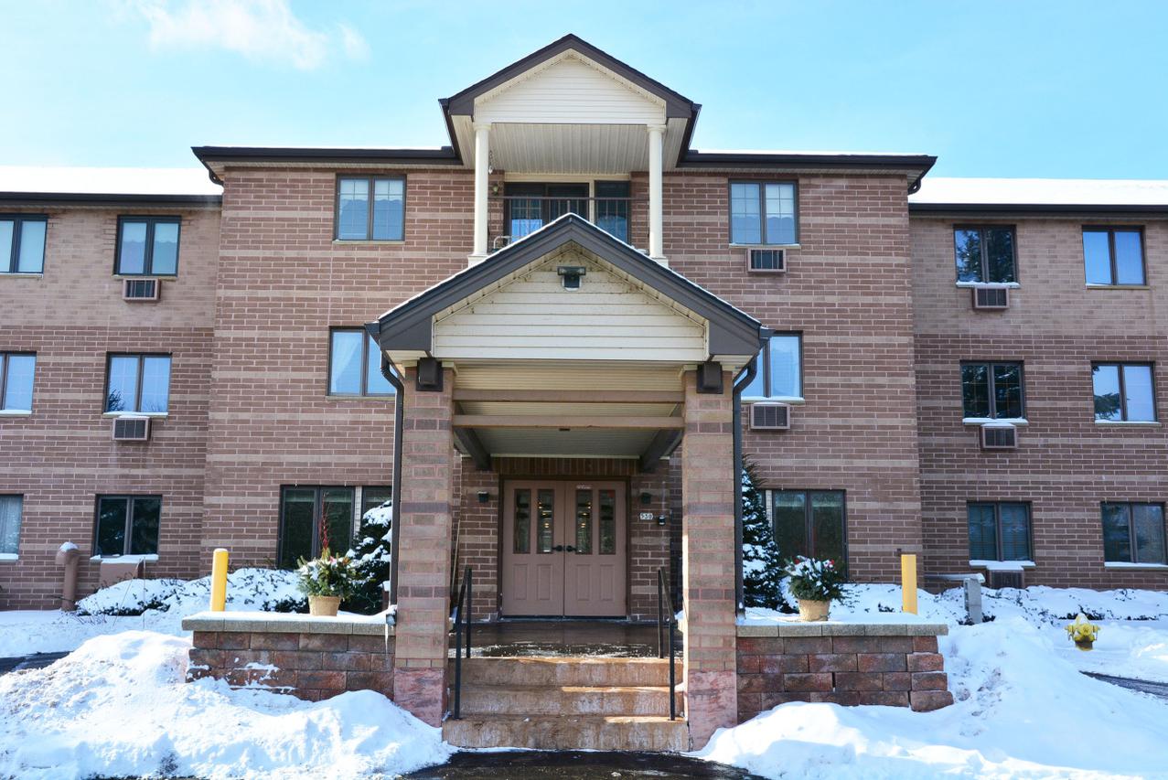 530 N Silverbrook Dr. #302, West Bend, WI 53090