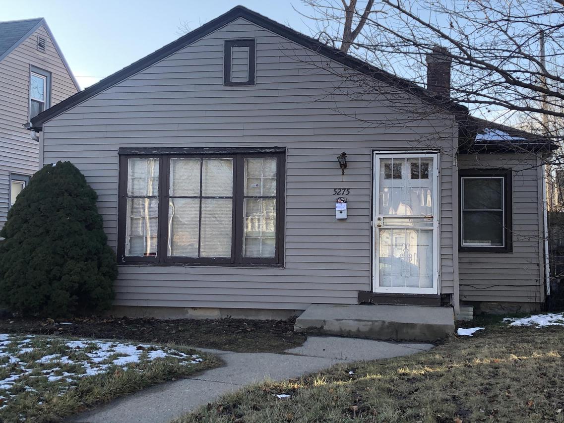 5275 N Teutonia Ave., Milwaukee, WI 53209