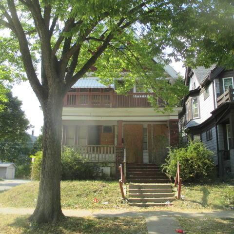 2801 N 18th St #2803, Milwaukee, WI 53206