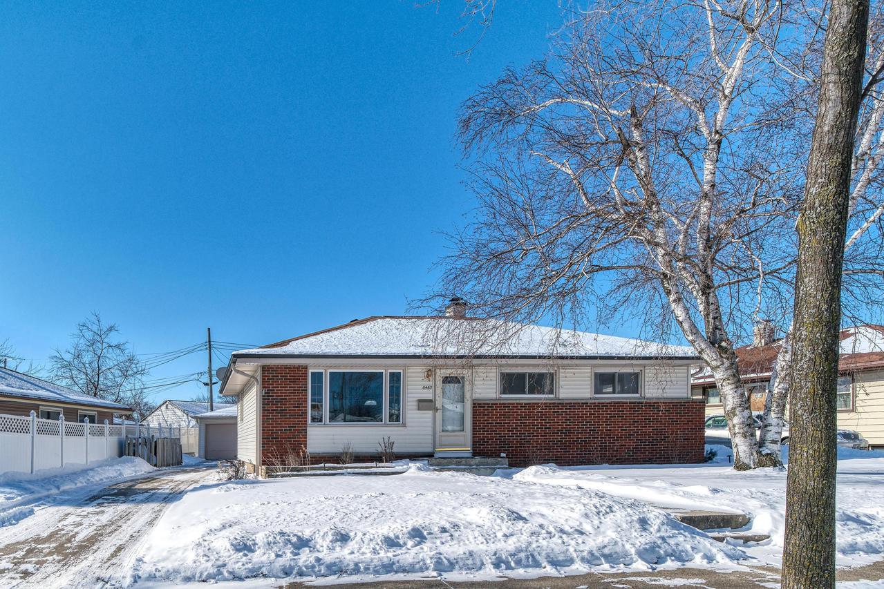 6465 S 18th St., Milwaukee, WI 53221