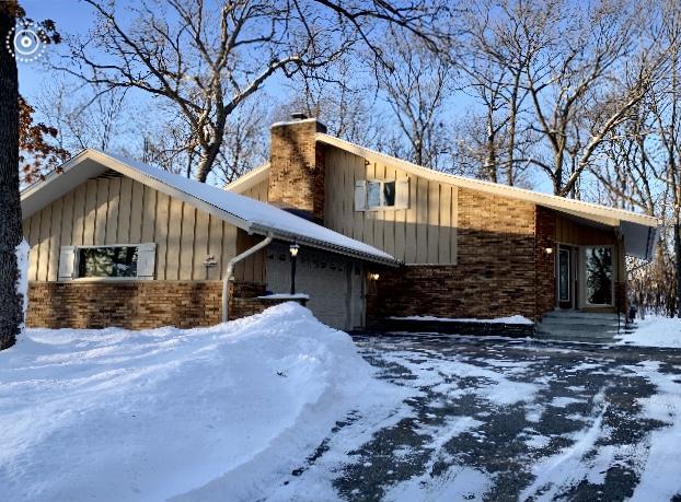 N22W26989 Knollwood Rd, Pewaukee, WI 53072