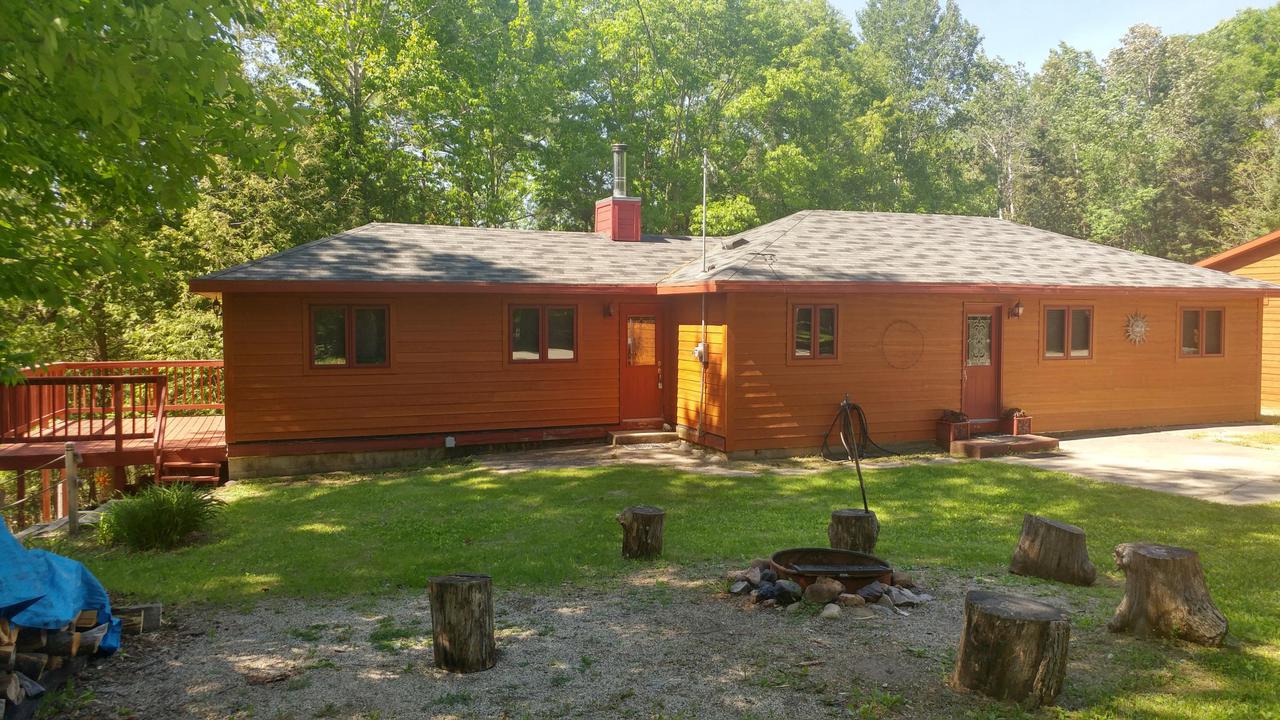 W6492 Wolf Lake Rd., Wausaukee, WI 54177