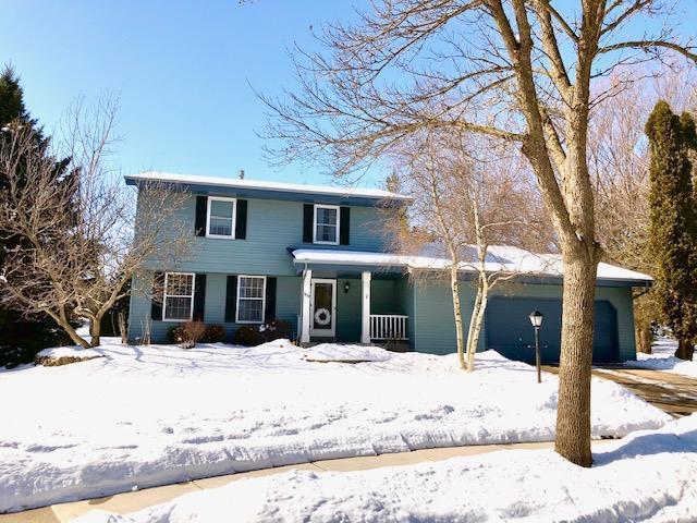 3109 Dartmoor Ct, Waukesha, WI 53188