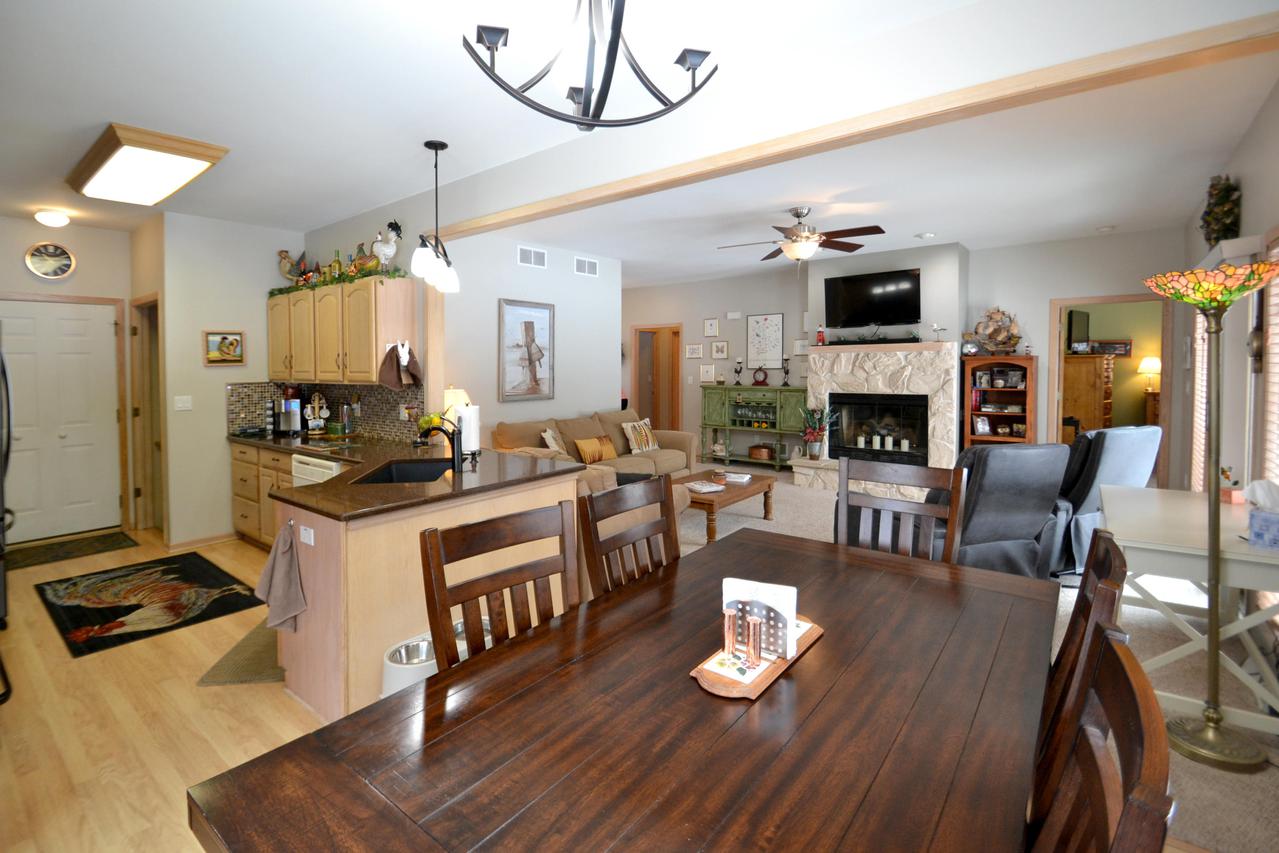 6107 Hwy 31, Caledonia, WI 53402