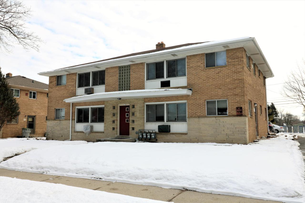 3233 W Iona Ter., Milwaukee, WI 53221